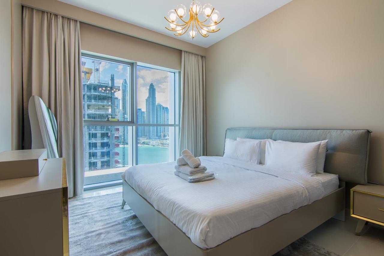 1br Luxurious Beachfront Apartment